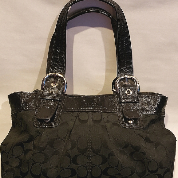 Coach SOHO Signature Black Shoulder Bag - Picture 1 of 11